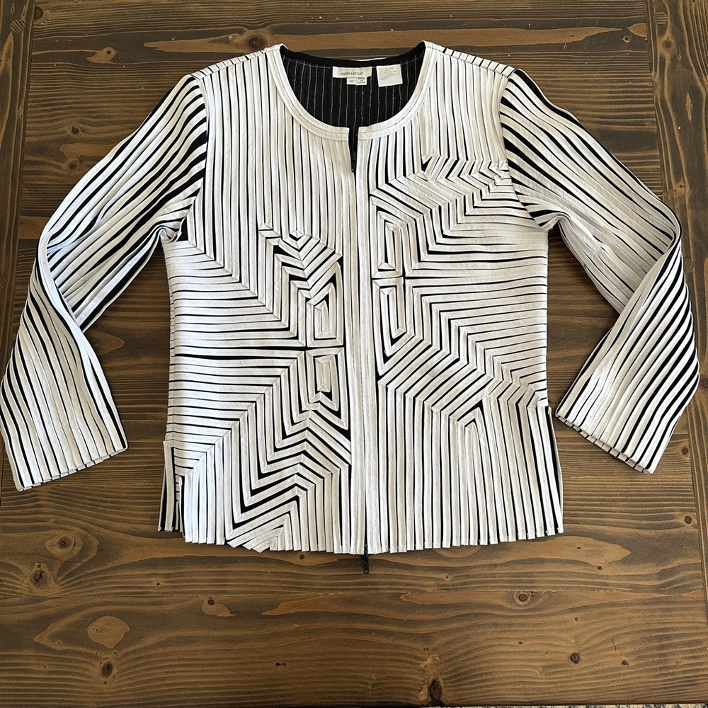 Women’s Andrea Rosati Black White Striped Zip Blazer Jacket Size 10 Modern Chic
